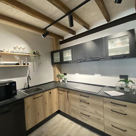 La Casa Del Barbero Villa Torrelavega Eksteriør billede