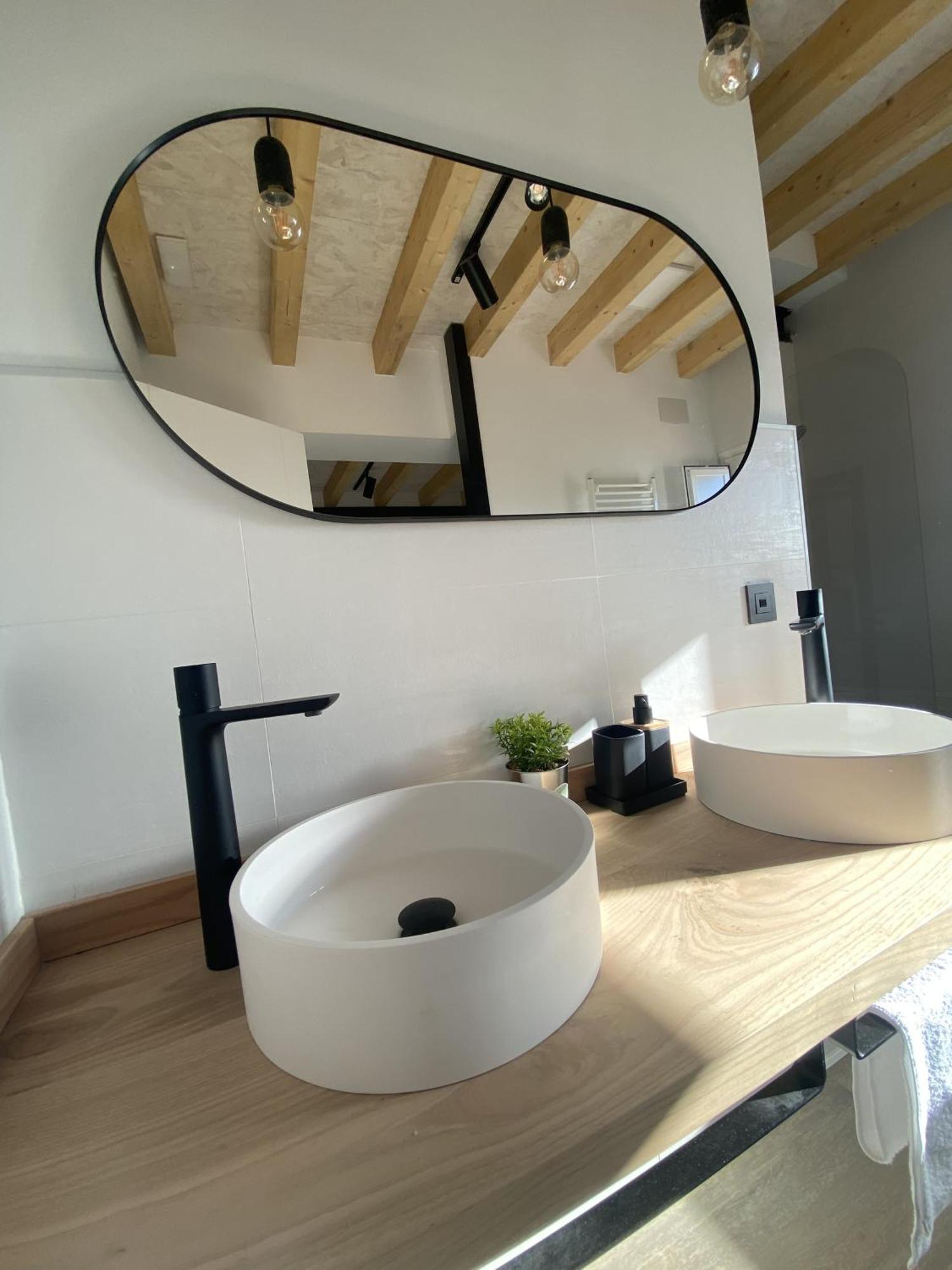 La Casa Del Barbero Villa Torrelavega Eksteriør billede