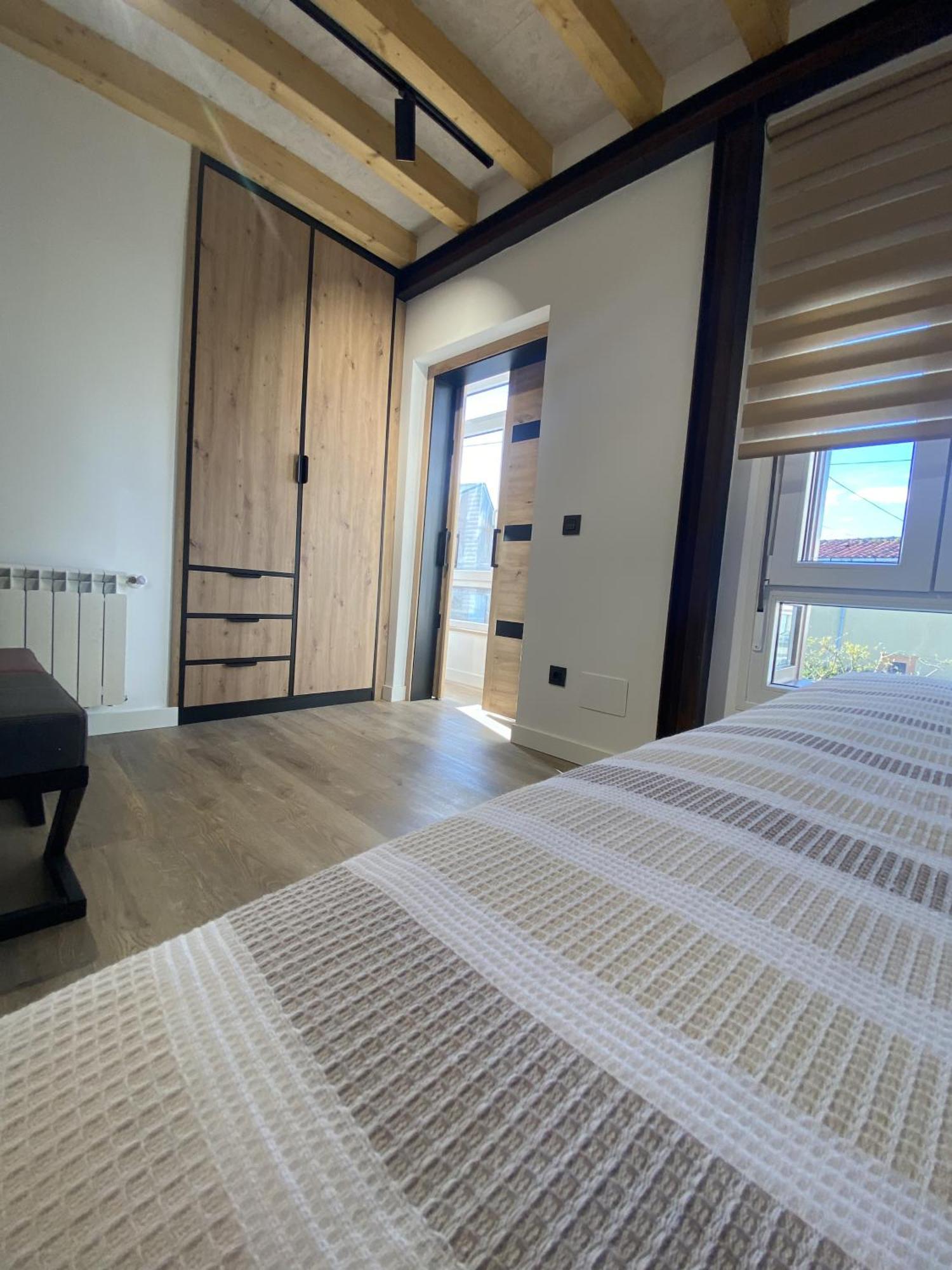 La Casa Del Barbero Villa Torrelavega Eksteriør billede