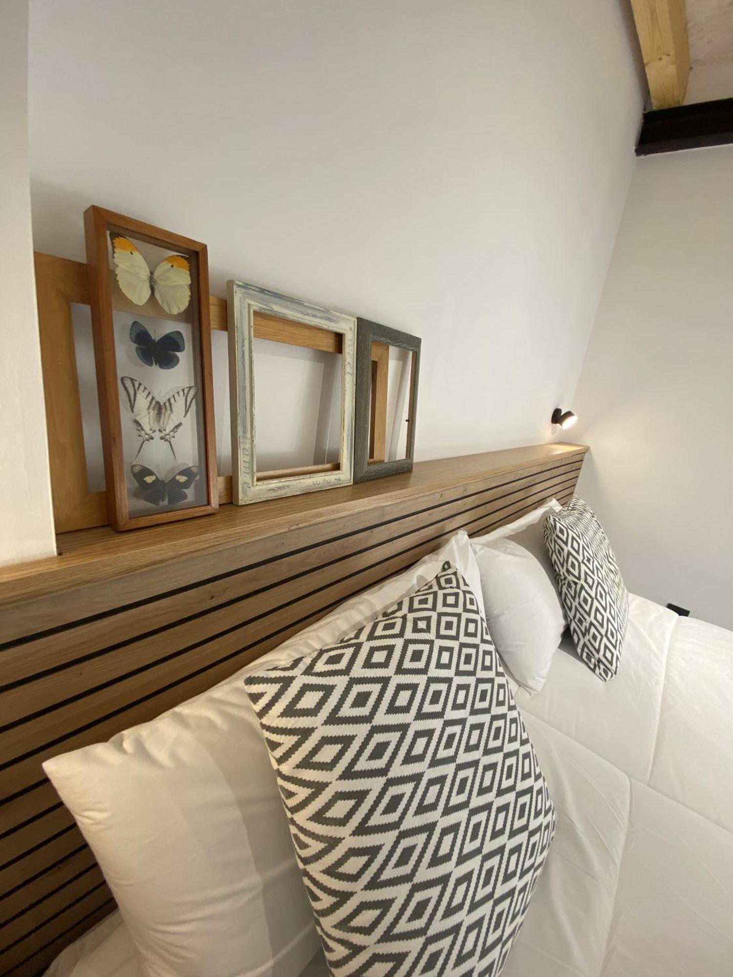 La Casa Del Barbero Villa Torrelavega Eksteriør billede